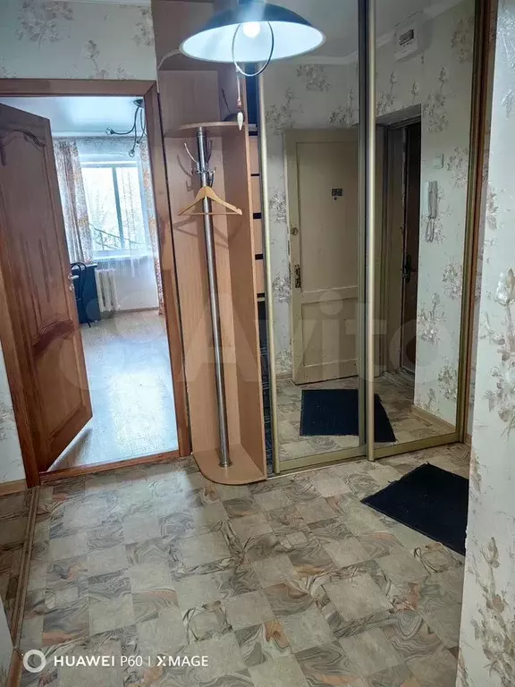 3-к. квартира, 60 м, 2/5 эт. - Фото 0