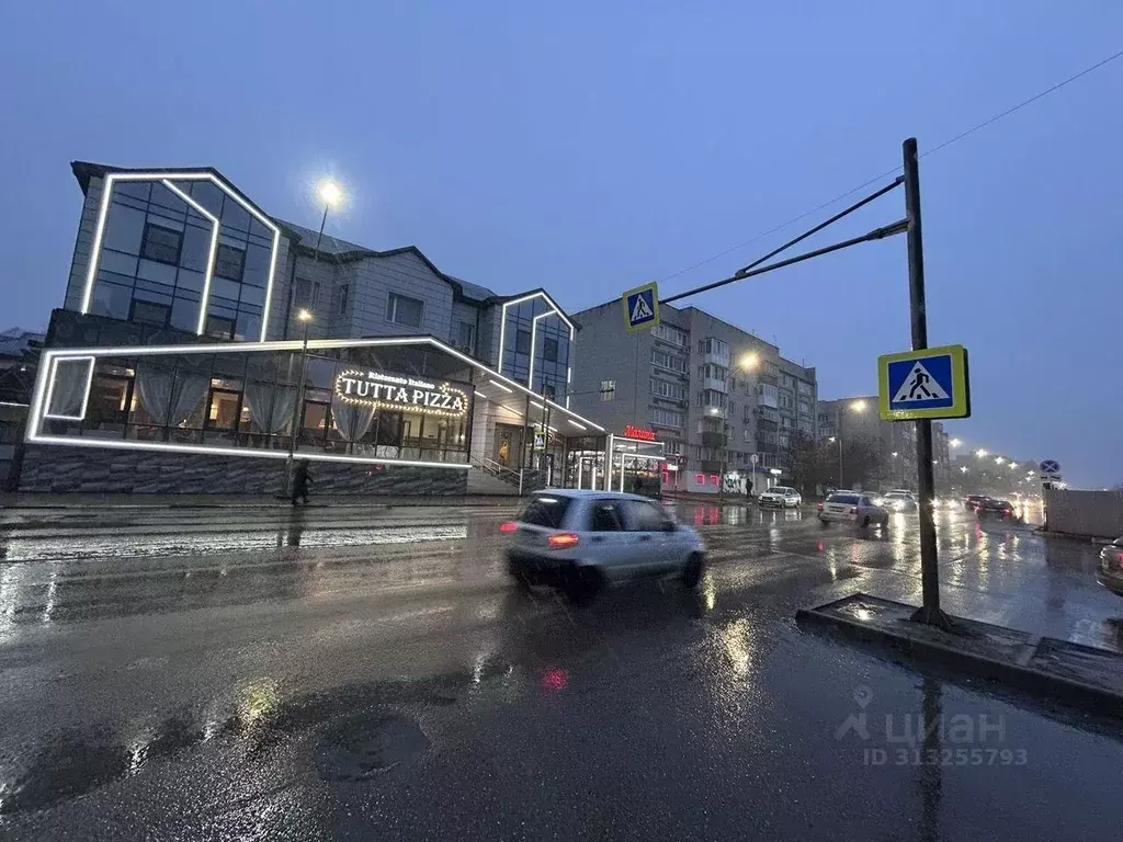 Помещение свободного назначения в Краснодарский край, Ейск Красная ... - Фото 1