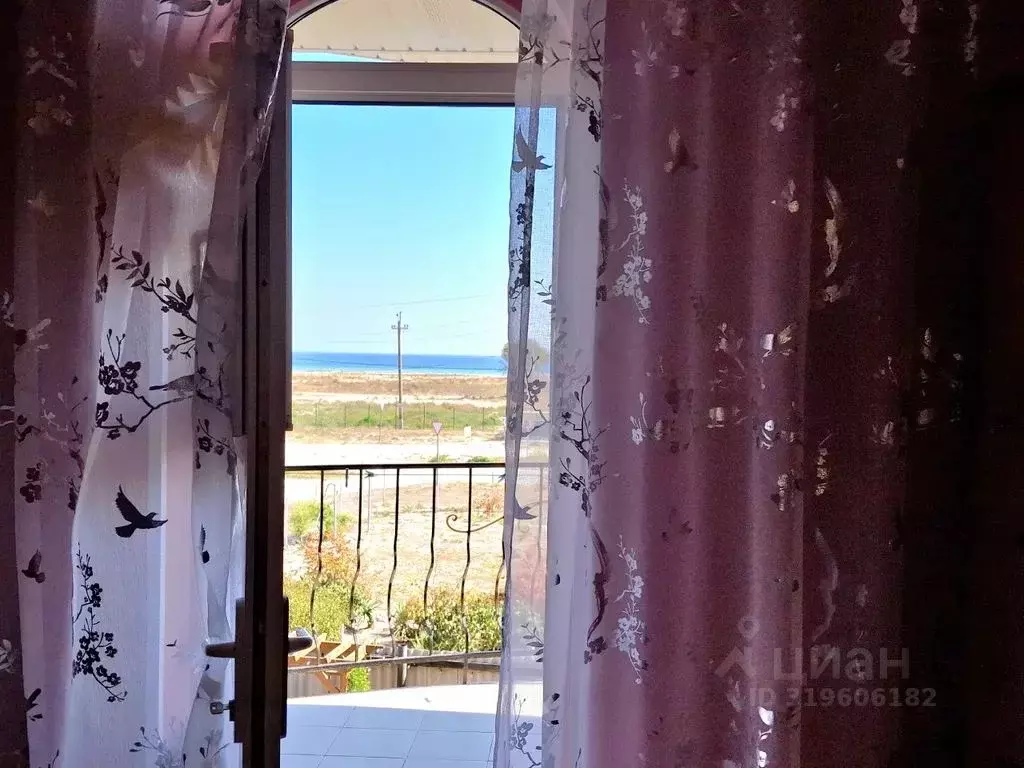 Комната Крым, Ленинский район, с. Мысовое - Фото 1