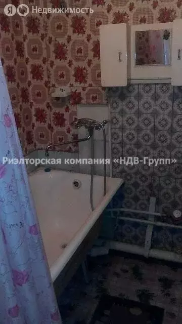 2-комнатная квартира: Хабаровск, улица Суворова, 60 (50 м) - Фото 0