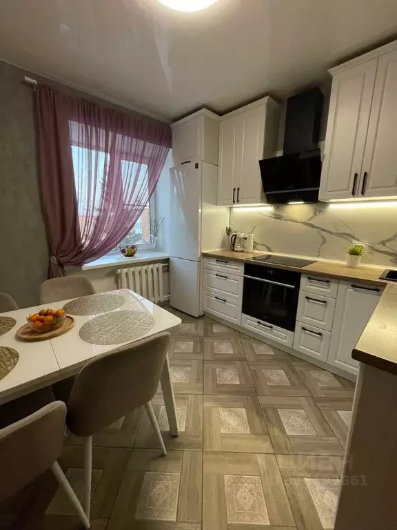 3-к кв. Омская область, Калачинск ул. Калинина, 53 (85.3 м) - Фото 1