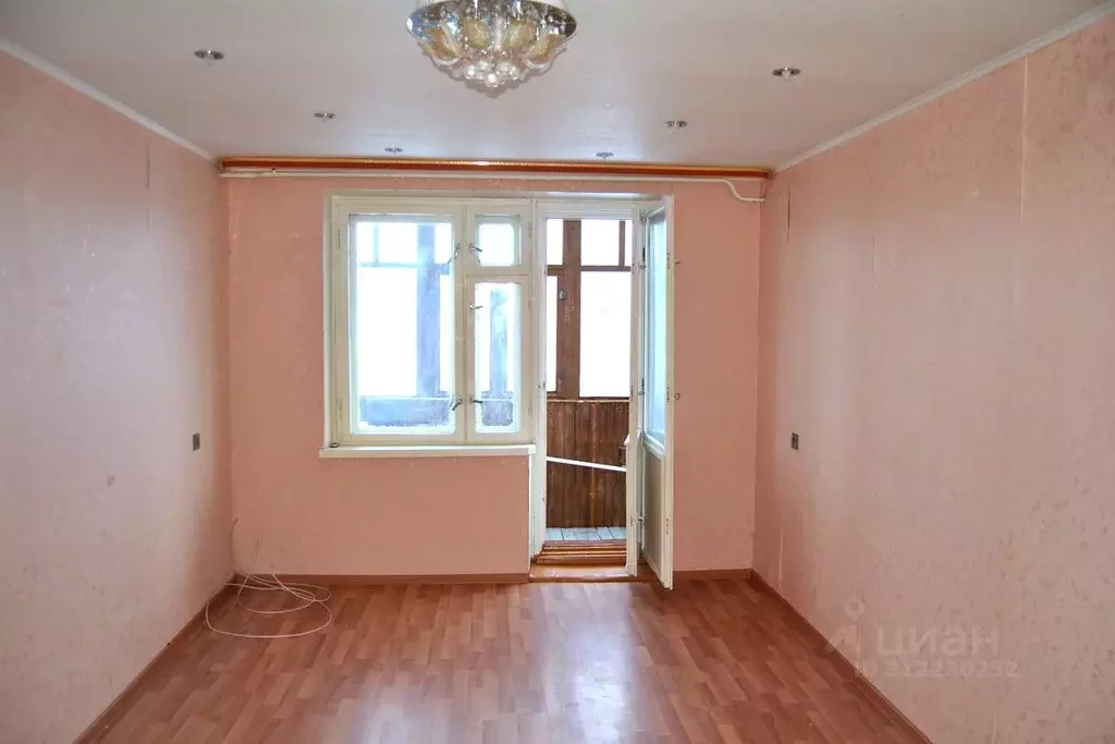1-к кв. Коми, Сыктывкар Строитель мкр, ул. Новоселов, 9 (30.2 м) - Фото 1