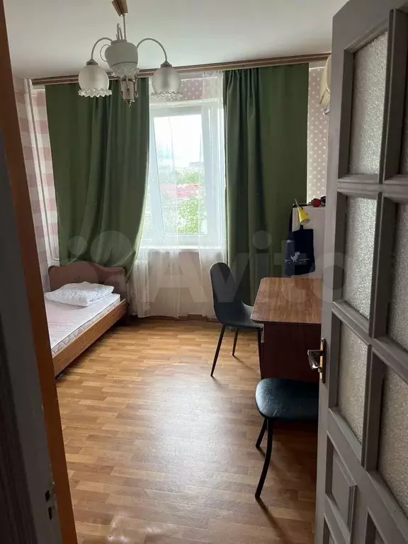 Комната 10 м в 2-к., 9/9 эт. - Фото 0