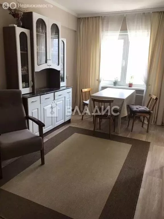 3-комнатная квартира: Бийск, улица Петра Мерлина, 25 (59.4 м) - Фото 2