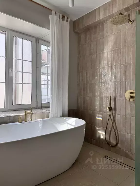 3-к кв. Тверская область, Тверь ул. Крылова, 5 (101.0 м) - Фото 2