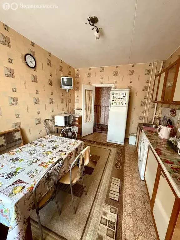 3-комнатная квартира: Стерлитамак, улица Гоголя, 101 (90.4 м) - Фото 1