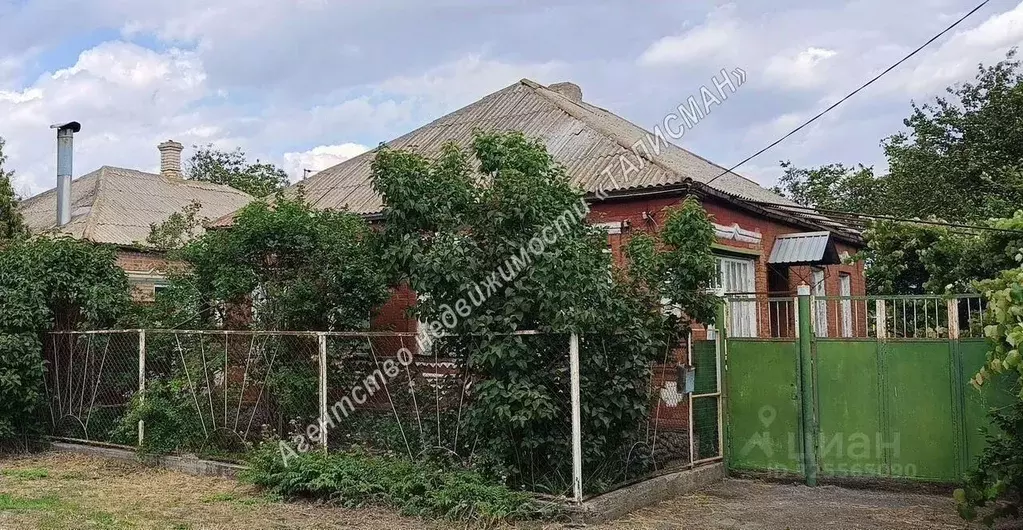 Дом в Ростовская область, Неклиновский район, Новобессергеневское ... - Фото 1