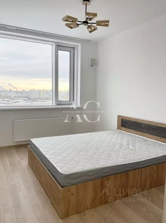 1-к кв. Свердловская область, Екатеринбург ул. Кузнецова, 9/3 (40.2 м) - Фото 1