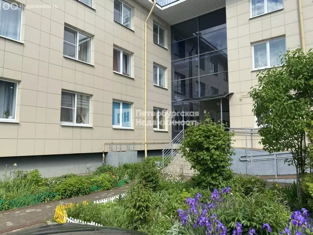 3-комнатная квартира: городской посёлок Фёдоровское, Почтовая улица, ... - Фото 1