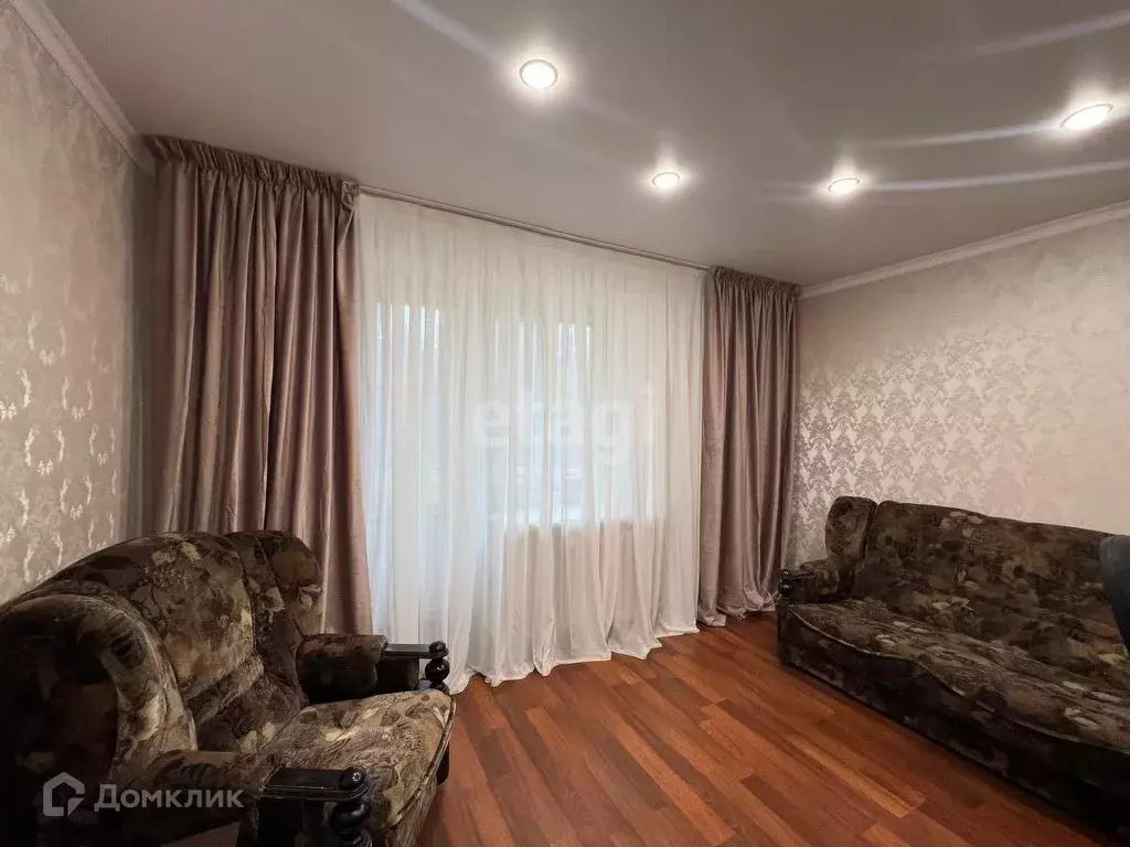 Продаётся 2-к квартира, 65 м - Фото 0