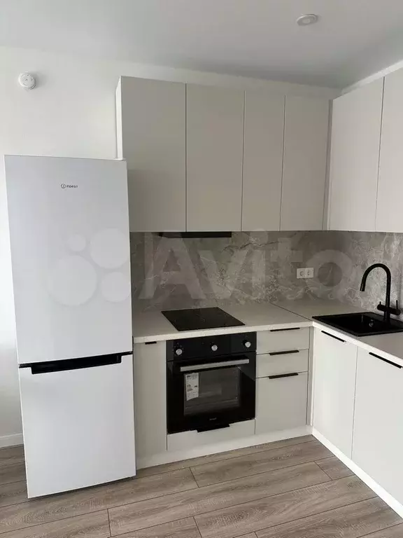 1-к. квартира, 34 м, 2/8 эт. - Фото 0