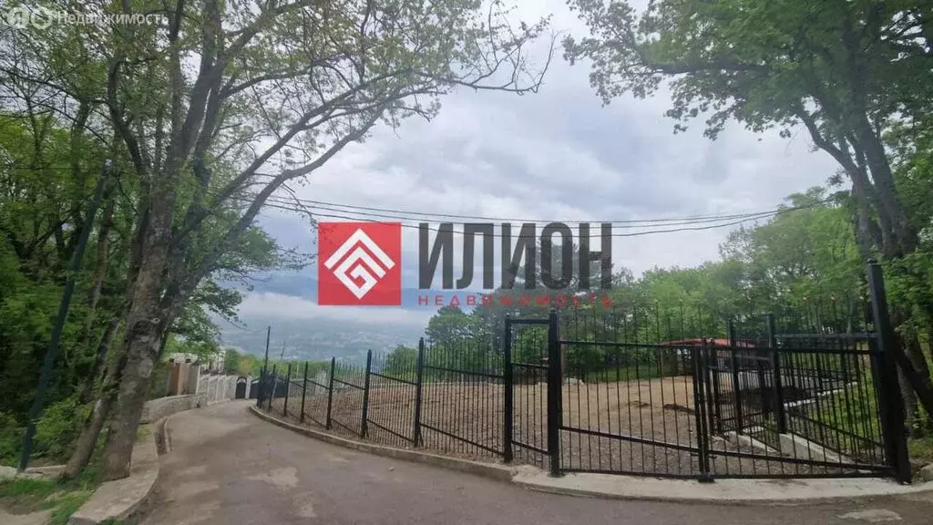 Участок в Республика Крым, городской округ Ялта, посёлок городского ... - Фото 0