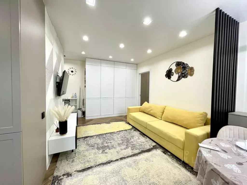 2-к кв. Иркутская область, Иркутск Кайская ул., 57 (42.4 м) - Фото 1