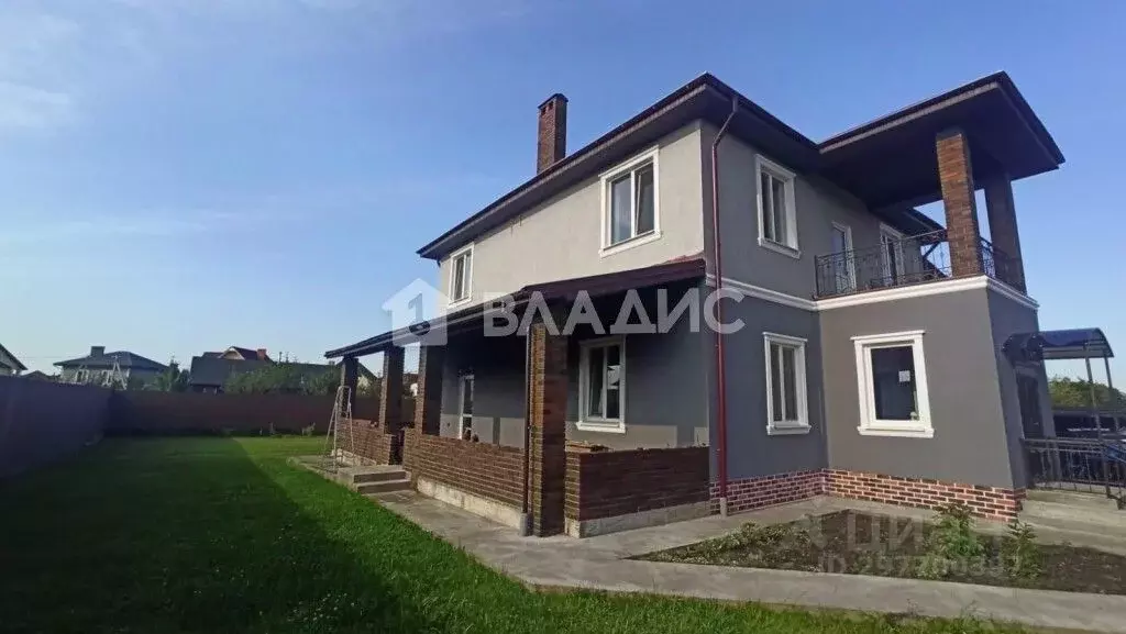 Дом в Калининградская область, Гурьевский муниципальный округ, пос. ... - Фото 0