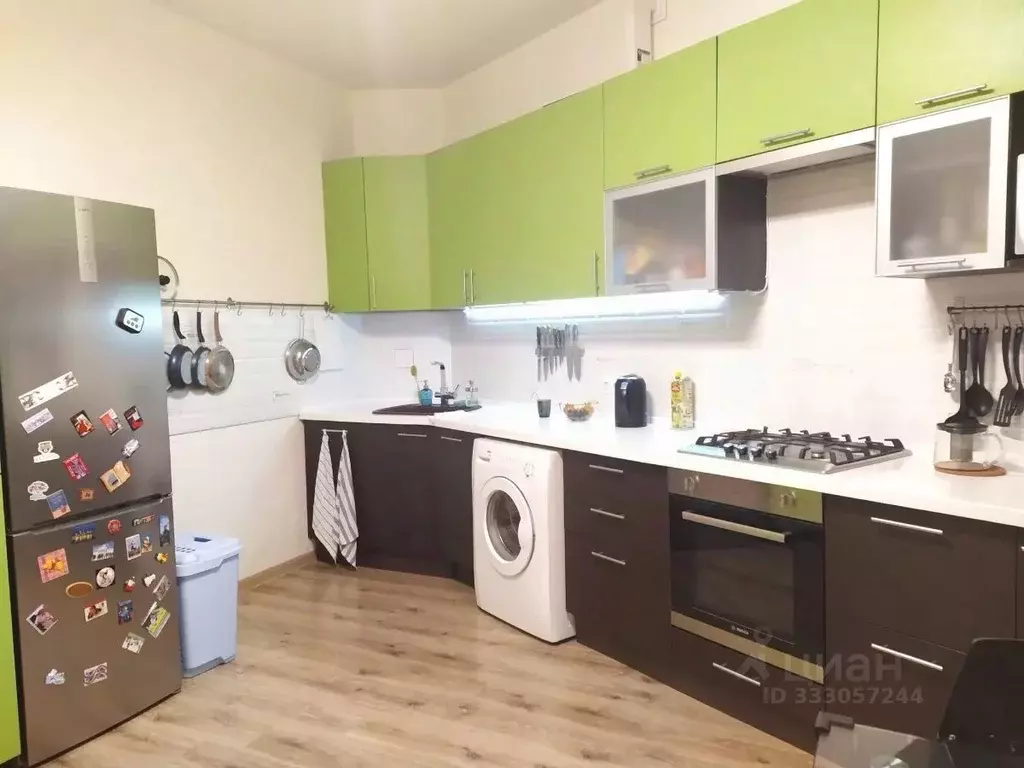 3-к кв. Татарстан, Казань ул. Лесгафта (88.0 м) - Фото 1