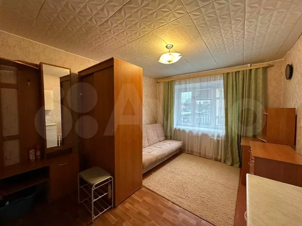 Комната 11 м в 6-к., 2/5 эт. - Фото 1