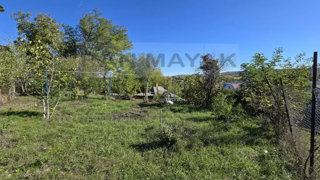 Участок в Адыгея, Майкоп пер. Обрывной, 24 (4.47 сот.) - Фото 1