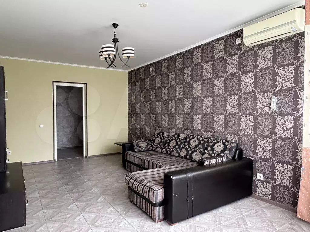 2-к. квартира, 70 м, 4/9 эт. - Фото 1