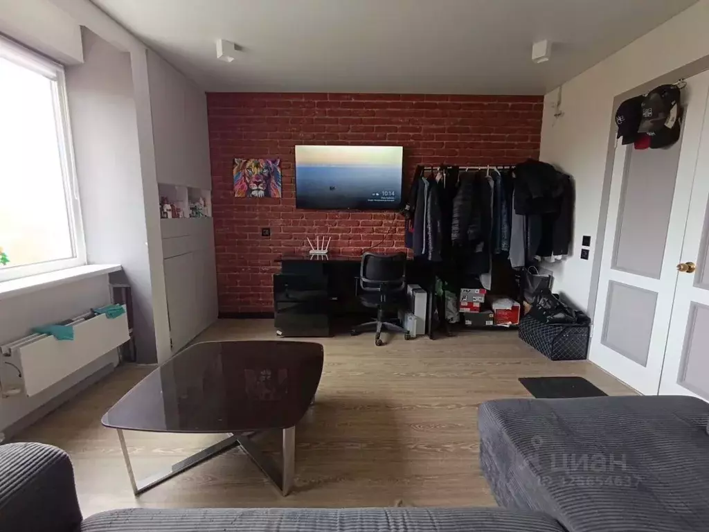 Комната Свердловская область, Екатеринбург ул. Молодежи, 82 - Фото 2