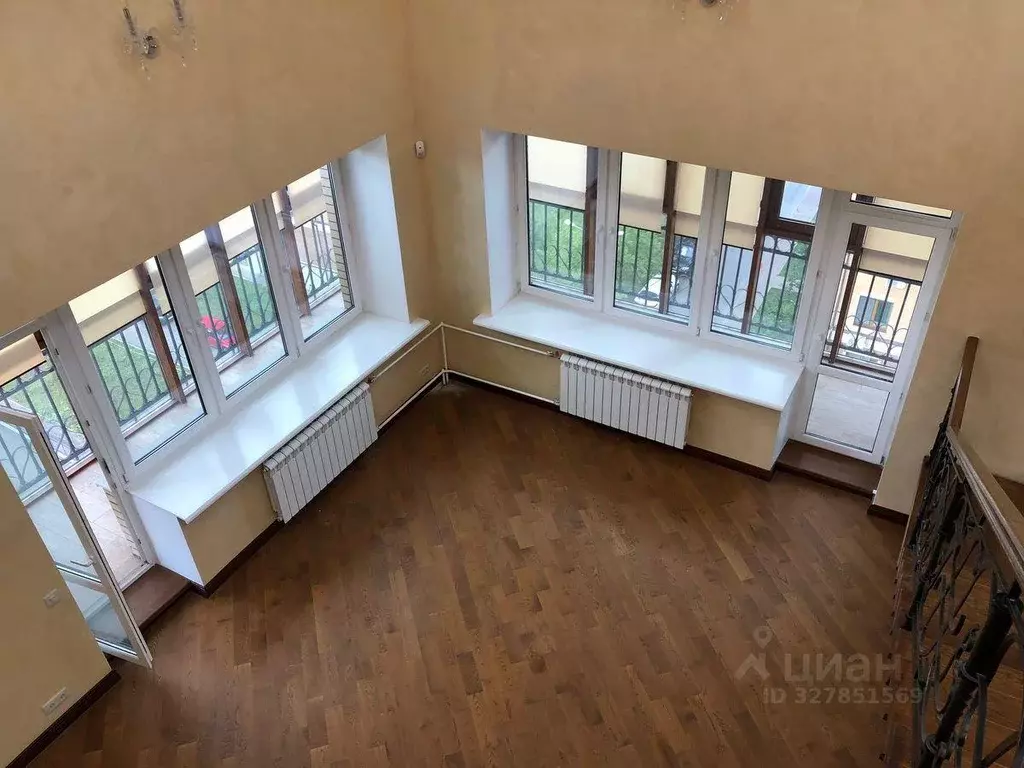 Квартира, 5 и более комнат, 369.6 м - Фото 1