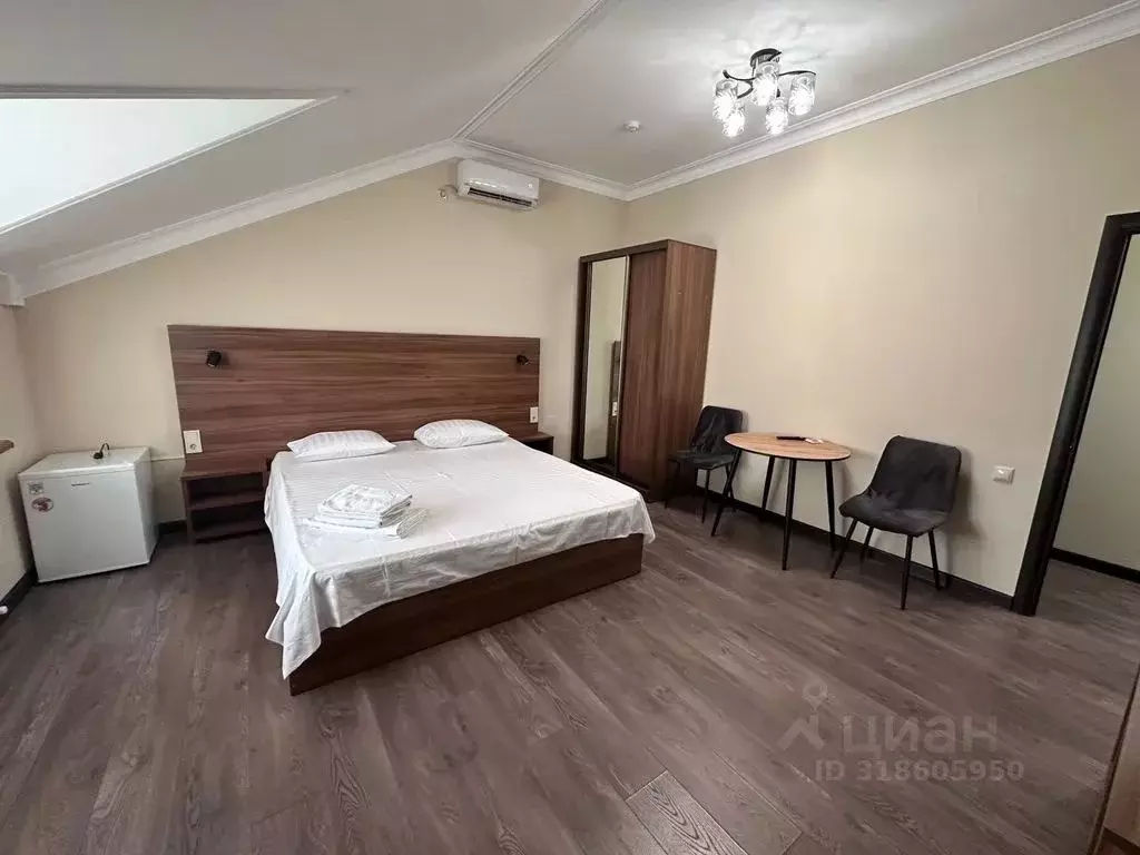 Комната Дагестан, Каспийск ул. Амет-хан Султана, 2Е - Фото 1