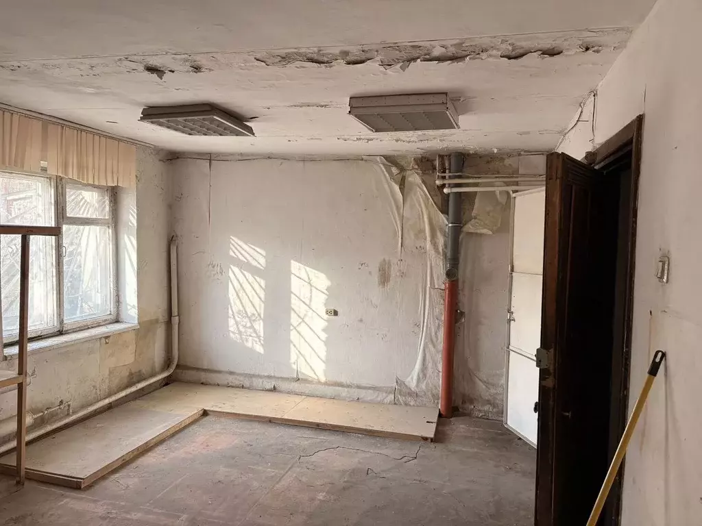 Помещение свободного назначения в Свердловская область, Екатеринбург ... - Фото 1