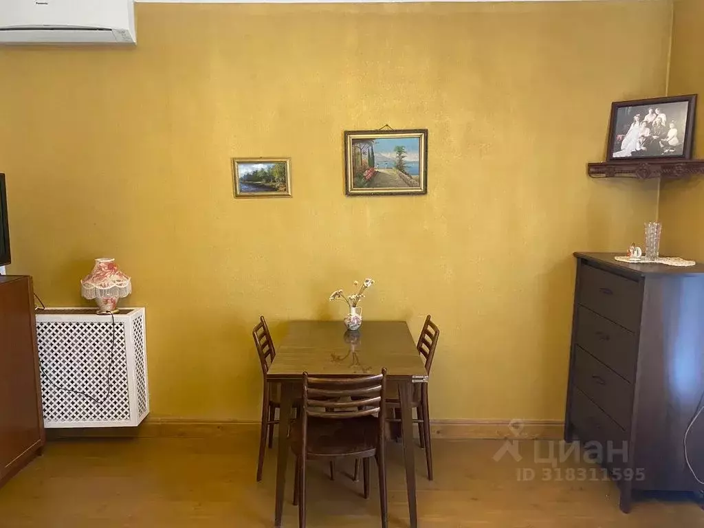 2-к кв. Ленинградская область, Выборг просп. Ленина, 8А (42.0 м) - Фото 1