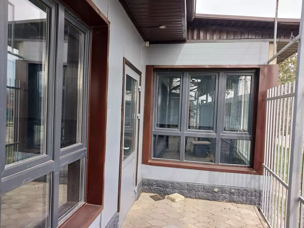 Помещение свободного назначения в Краснодарский край, Северский район, ... - Фото 0