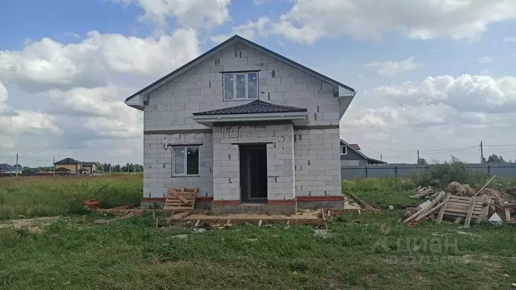Дом в Орловская область, Орловский муниципальный округ, д. Лесная ул. ... - Фото 1