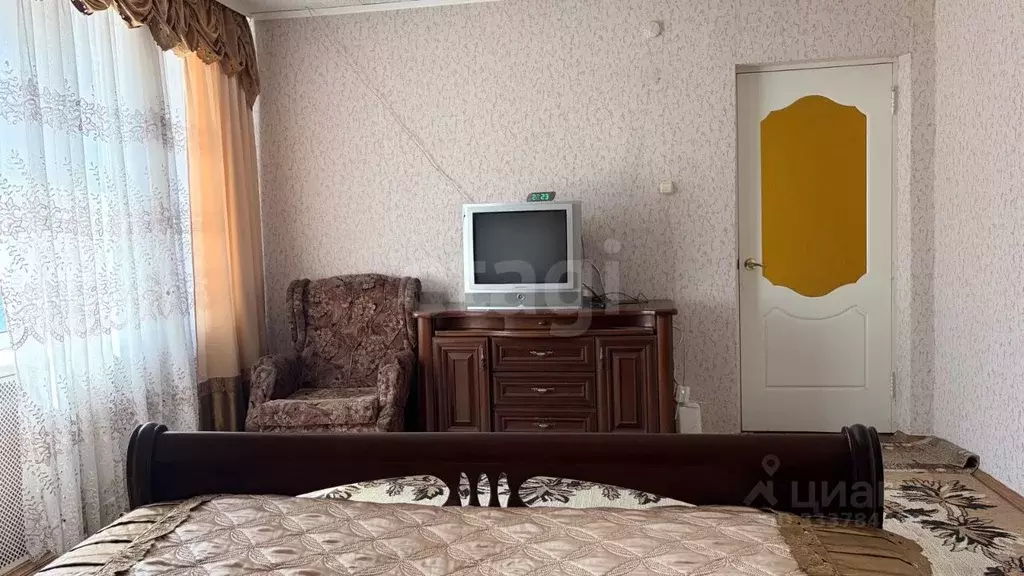 Дом в Воронежская область, Борисоглебск Проходная ул., 13 (170 м) - Фото 1