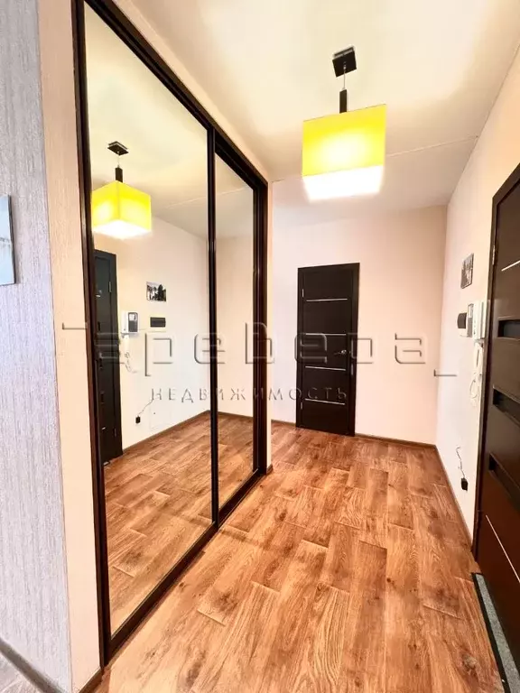 2-к кв. Красноярский край, Красноярск ул. Толстого, 21 (55.0 м) - Фото 1
