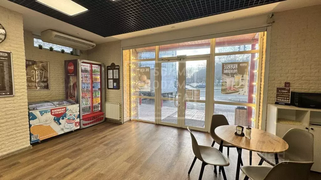 Торговая площадь в Башкортостан, Уфа Российская ул., 106 (81 м) - Фото 1