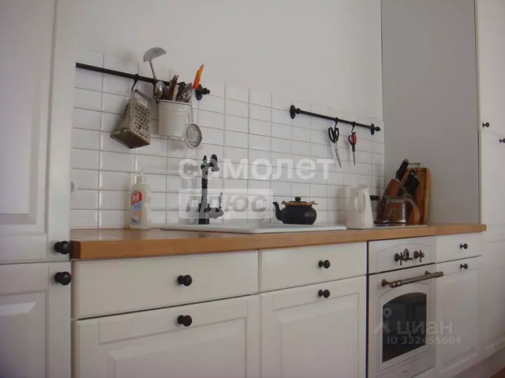 2-к кв. Иркутская область, Иркутск ул. Ленина, 24 (60.0 м) - Фото 1