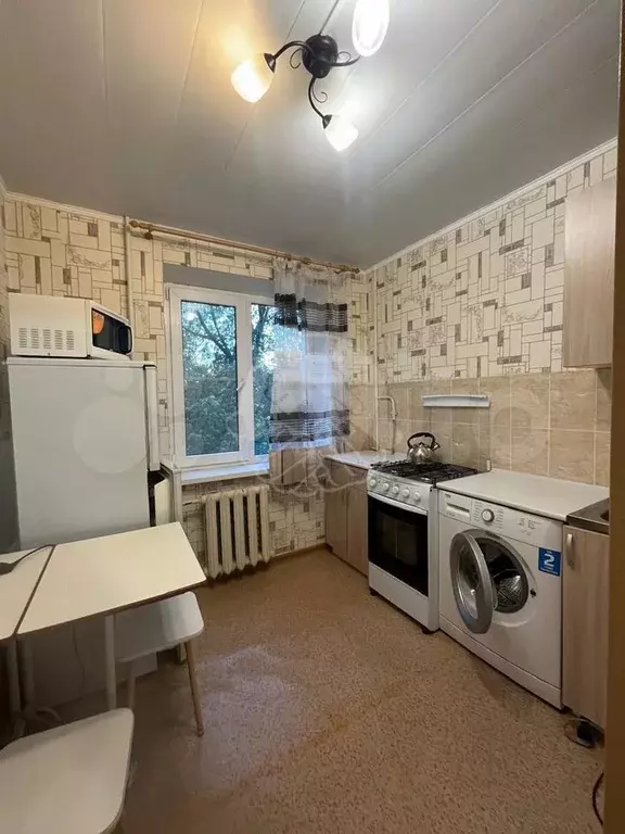 1-к. квартира, 31 м, 2/5 эт. - Фото 0