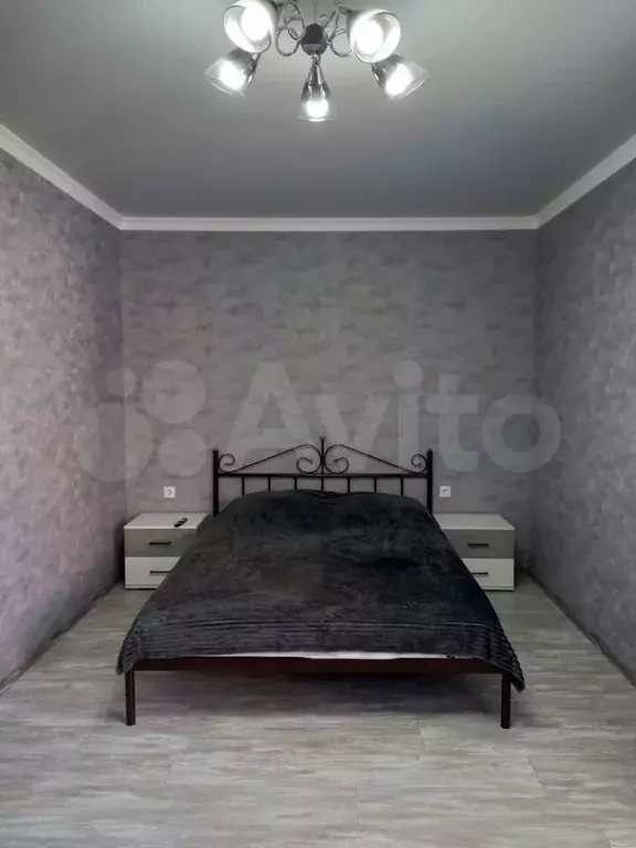 2-к. квартира, 60 м, 5/5 эт. - Фото 1