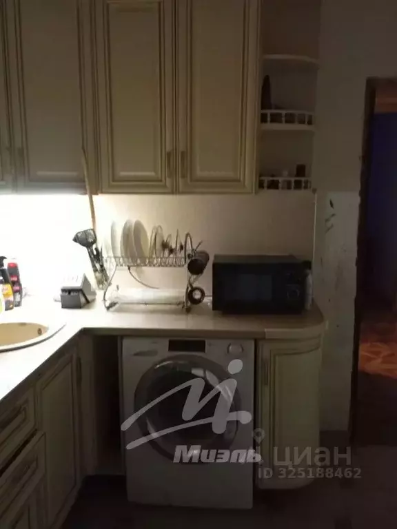 Комната Москва ул. Строителей, 5К1 (13.5 м) - Фото 1