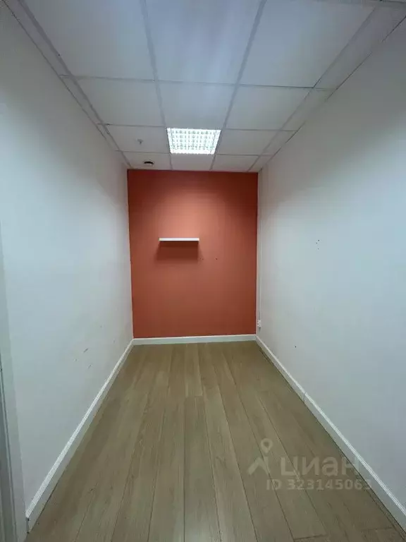 Офис в Свердловская область, Екатеринбург ул. Радищева, 6А (22 м) - Фото 1