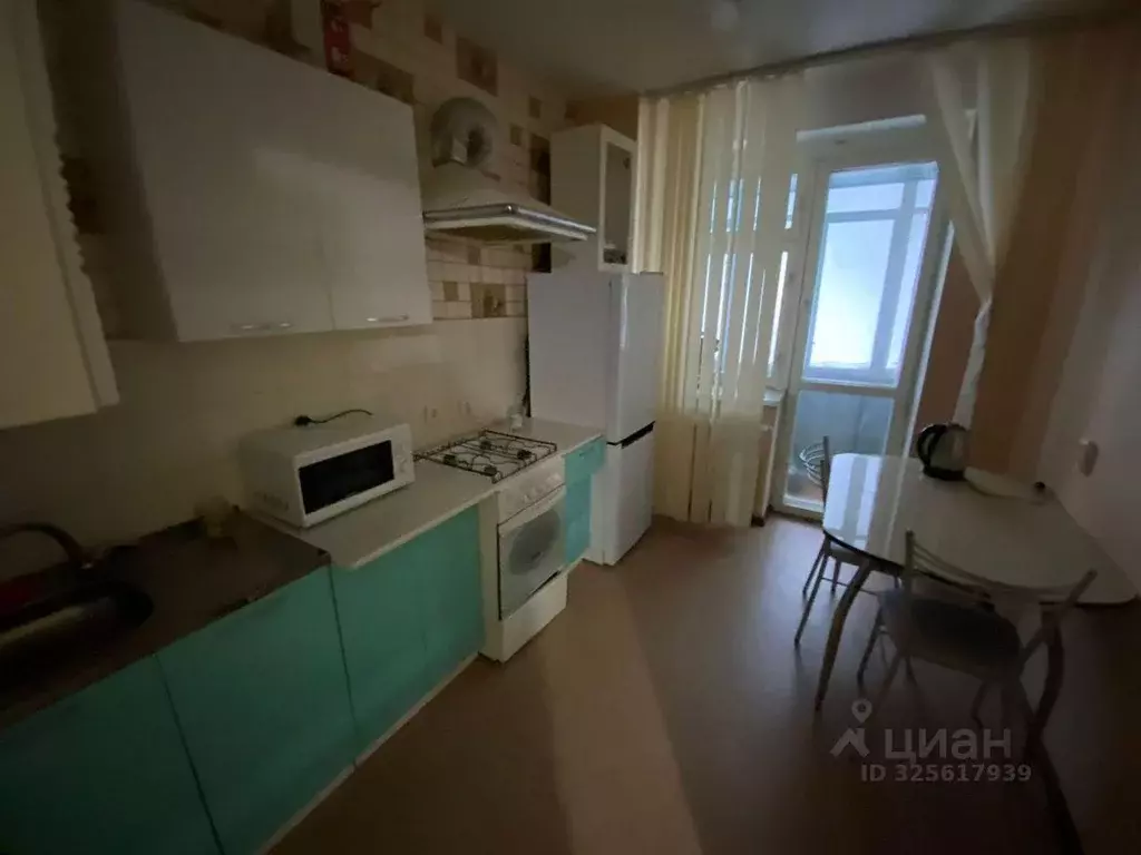 1-к кв. Ямало-Ненецкий АО, Пуровский район, Уренгой пгт, 5-й мкр 22 ... - Фото 2