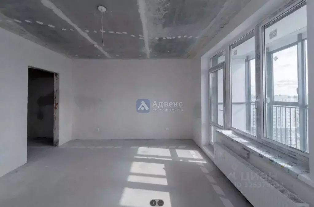 Студия Тюменская область, Тюмень ул. Константина Посьета, 4 (26.7 м) - Фото 1