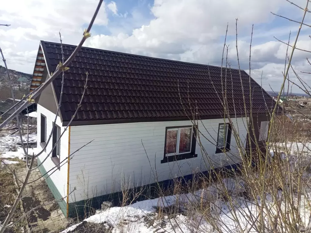 Дом в Алтайский край, Белокуриха Амурский пер. (48 м) - Фото 1
