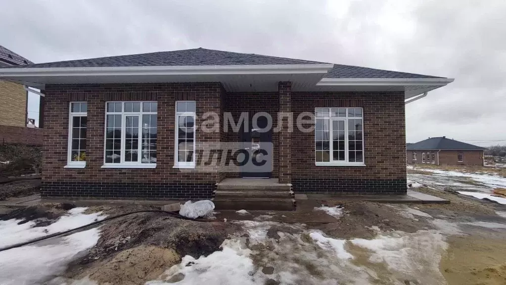 Коттедж в Белгородская область, Старый Оскол ул. Троицкая (115 м) - Фото 1