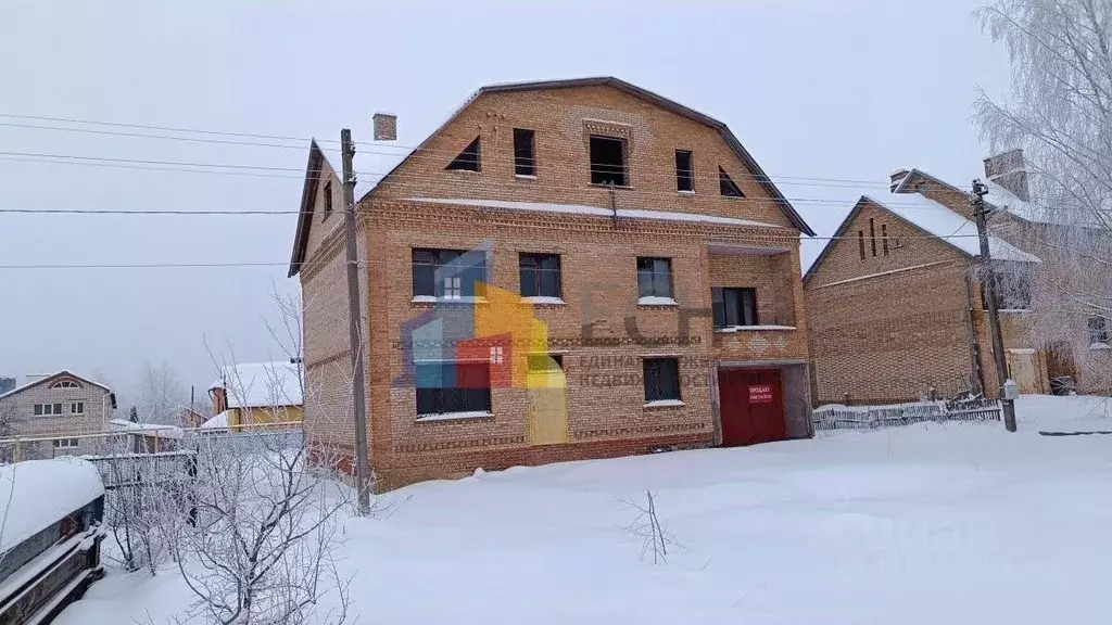 Коттедж в Тульская область, Тула Крапивенская ул., 34 (172 м) - Фото 1