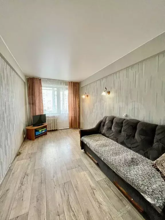 3-к. квартира, 61,2 м, 2/9 эт. - Фото 0