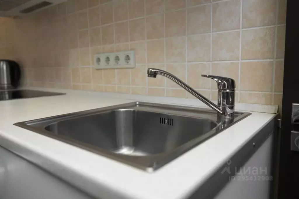 1-к кв. Московская область, Серпухов городской округ, д. Арнеево 35А ... - Фото 2