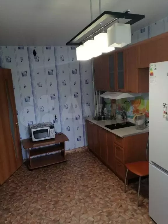 1-к. квартира, 50 м, 6/9 эт. - Фото 1