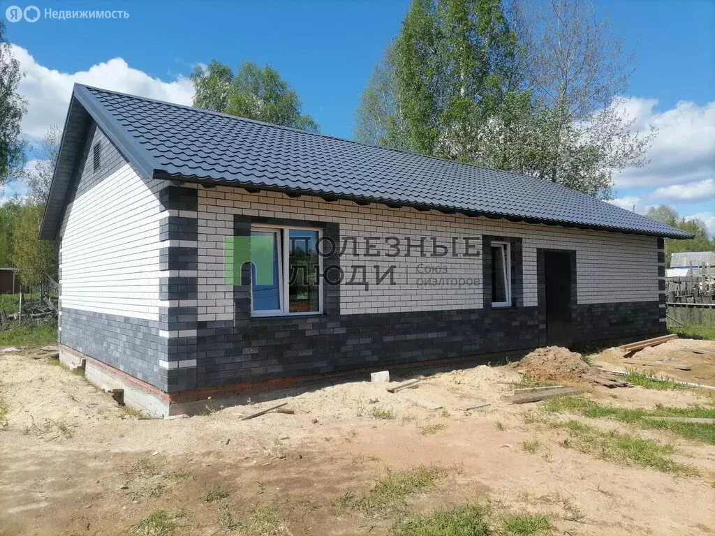 Дом в Завьяловский район, село Люкшудья (93 м) - Фото 1