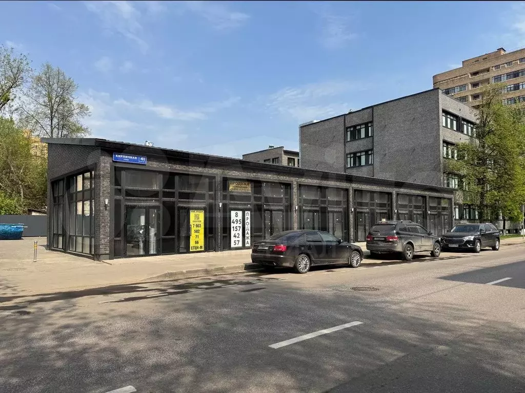 Продажа коммерческого помещения с собственным отдельным входом 49.2 м2 - Фото 1