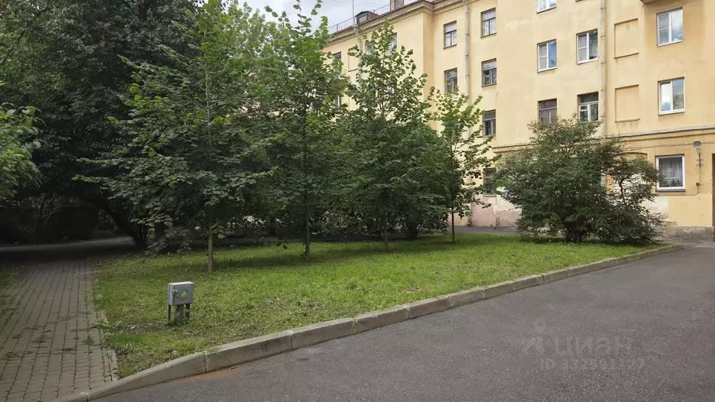 Помещение свободного назначения в Санкт-Петербург 12-я Васильевского ... - Фото 2