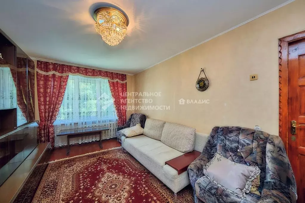 3-к кв. Рязанская область, Рязань ул. Бирюзова, 5к1 (51.6 м) - Фото 0