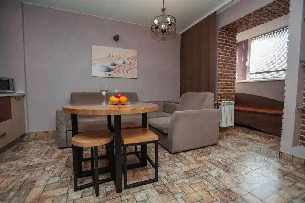 1-к кв. Тюменская область, Тюмень ул. Николая Федорова, 17к1 (51.0 м) - Фото 0